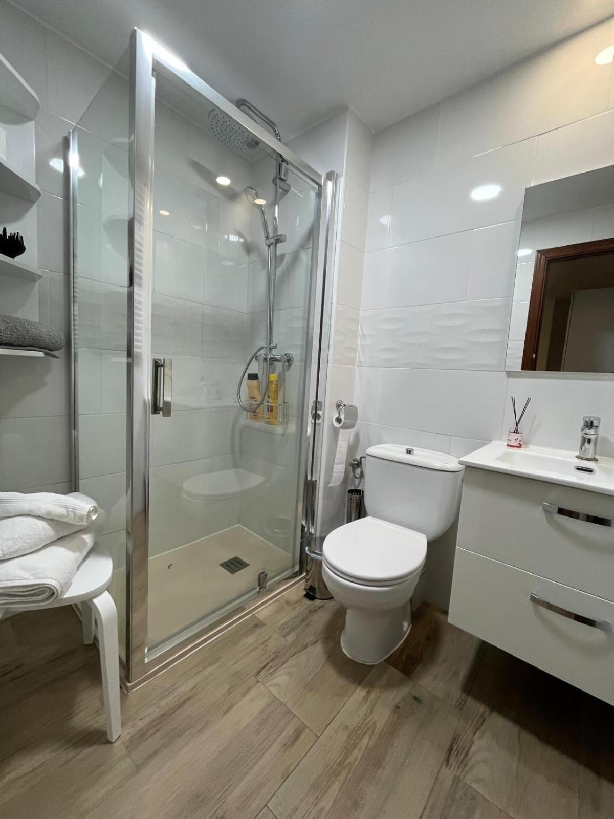 Apartamento Mercurio- Barajas 1B Madrid Kültér fotó