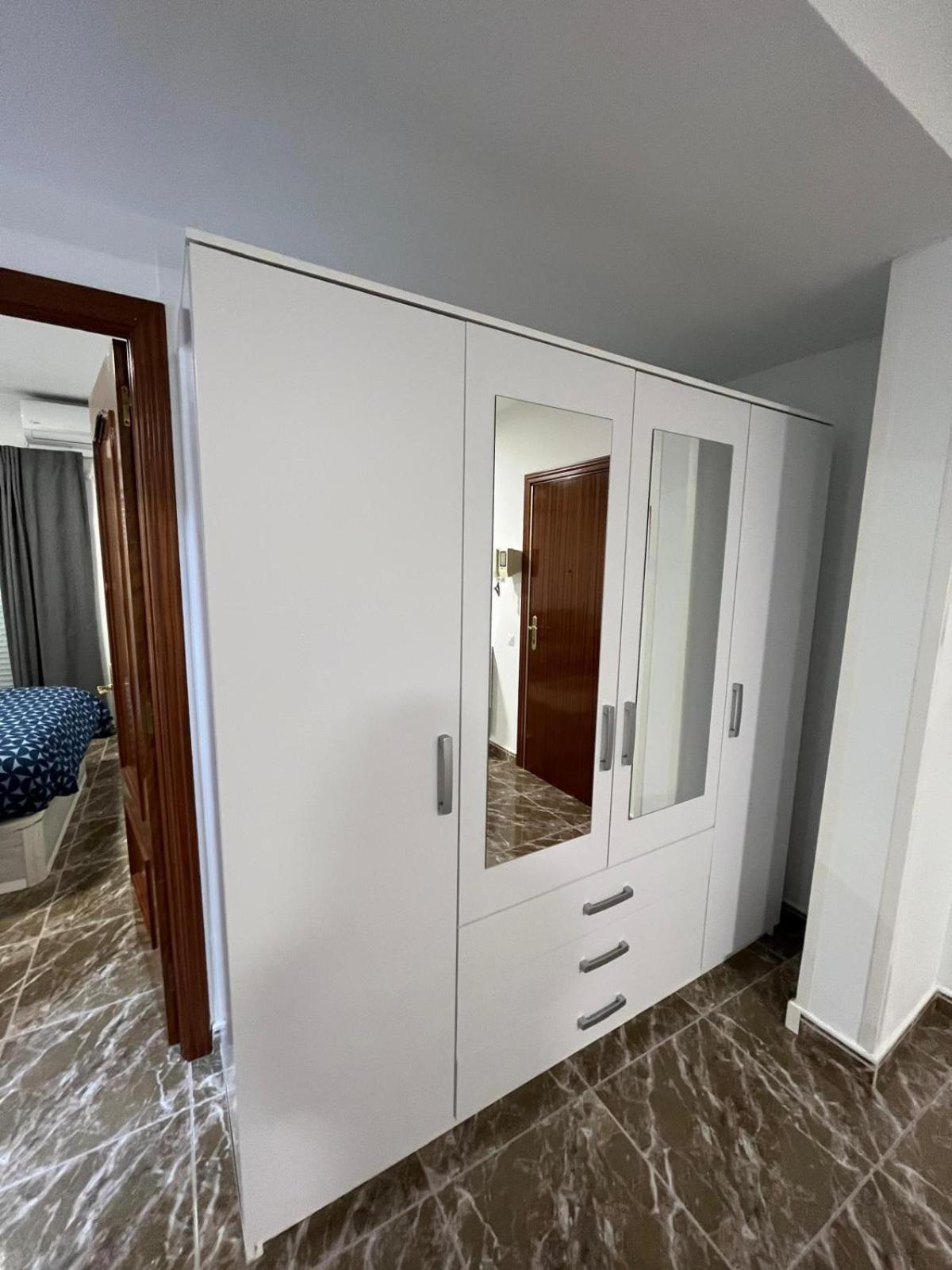 Apartamento Mercurio- Barajas 1B Madrid Kültér fotó