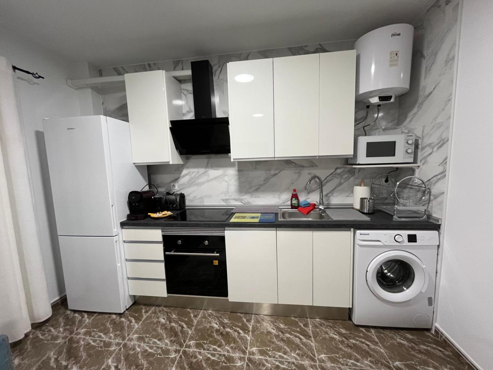 Apartamento Mercurio- Barajas 1B Madrid Kültér fotó
